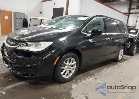 2017 Chrysler Pacifica Lx z USA, uszkodzony, nr VIN 2C4RC1CG6HR645136
